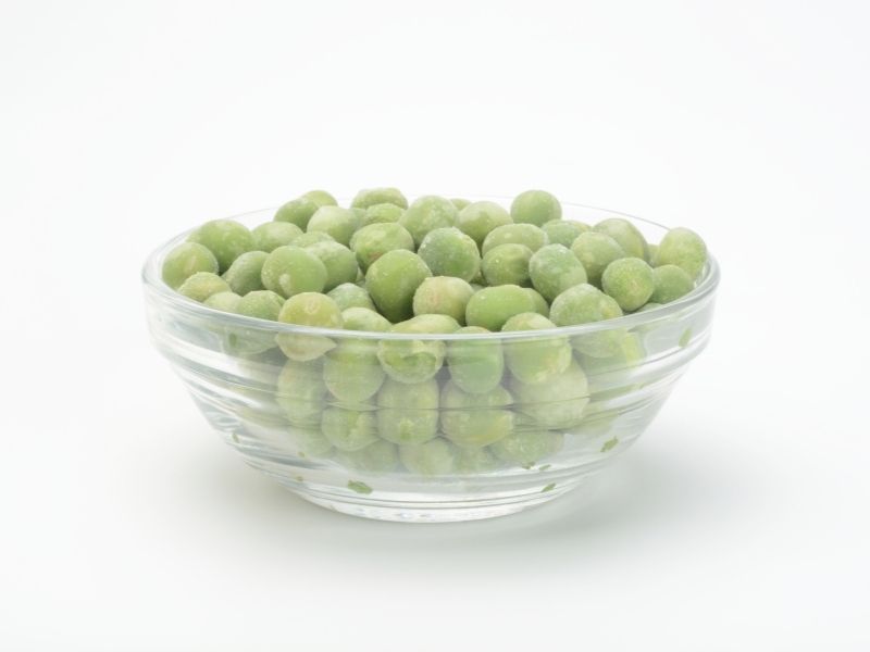 frozen peas in bowl