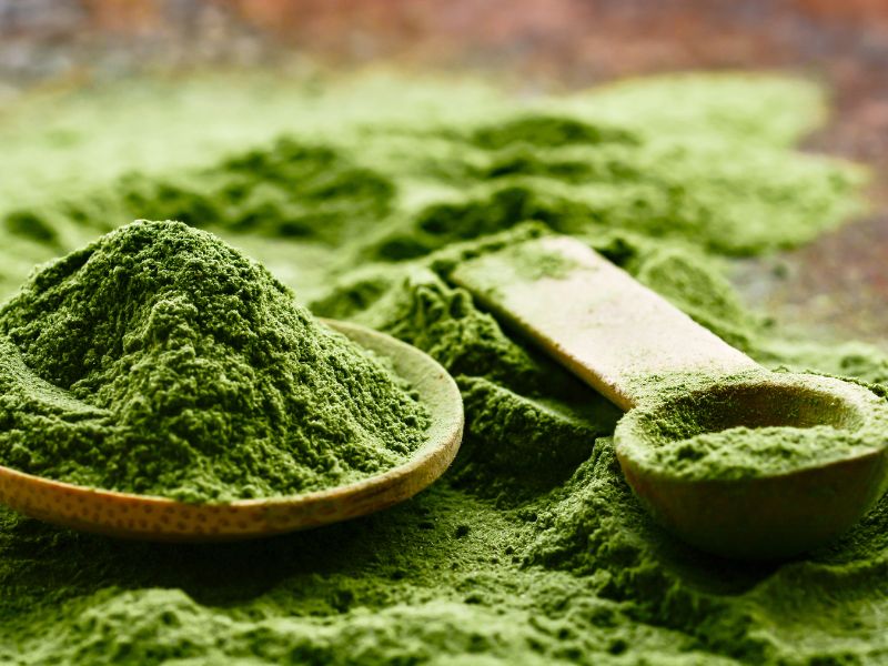 green superfood powder