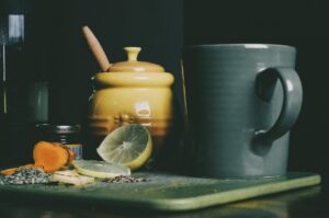 turmeric, lemon, ginger drink ingredients