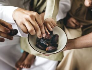 bowl of dried dates