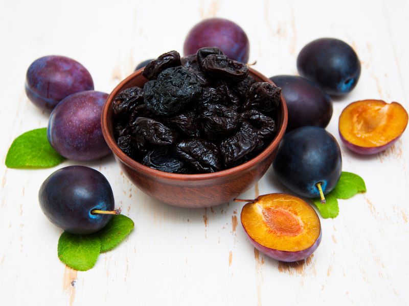 dried prunes