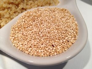 dried white quinoa