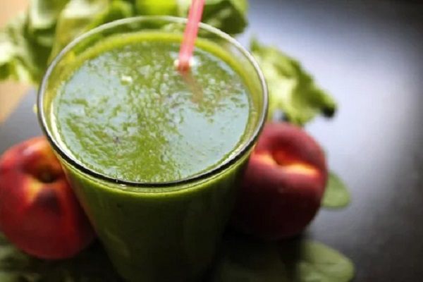 green superfood smoothie